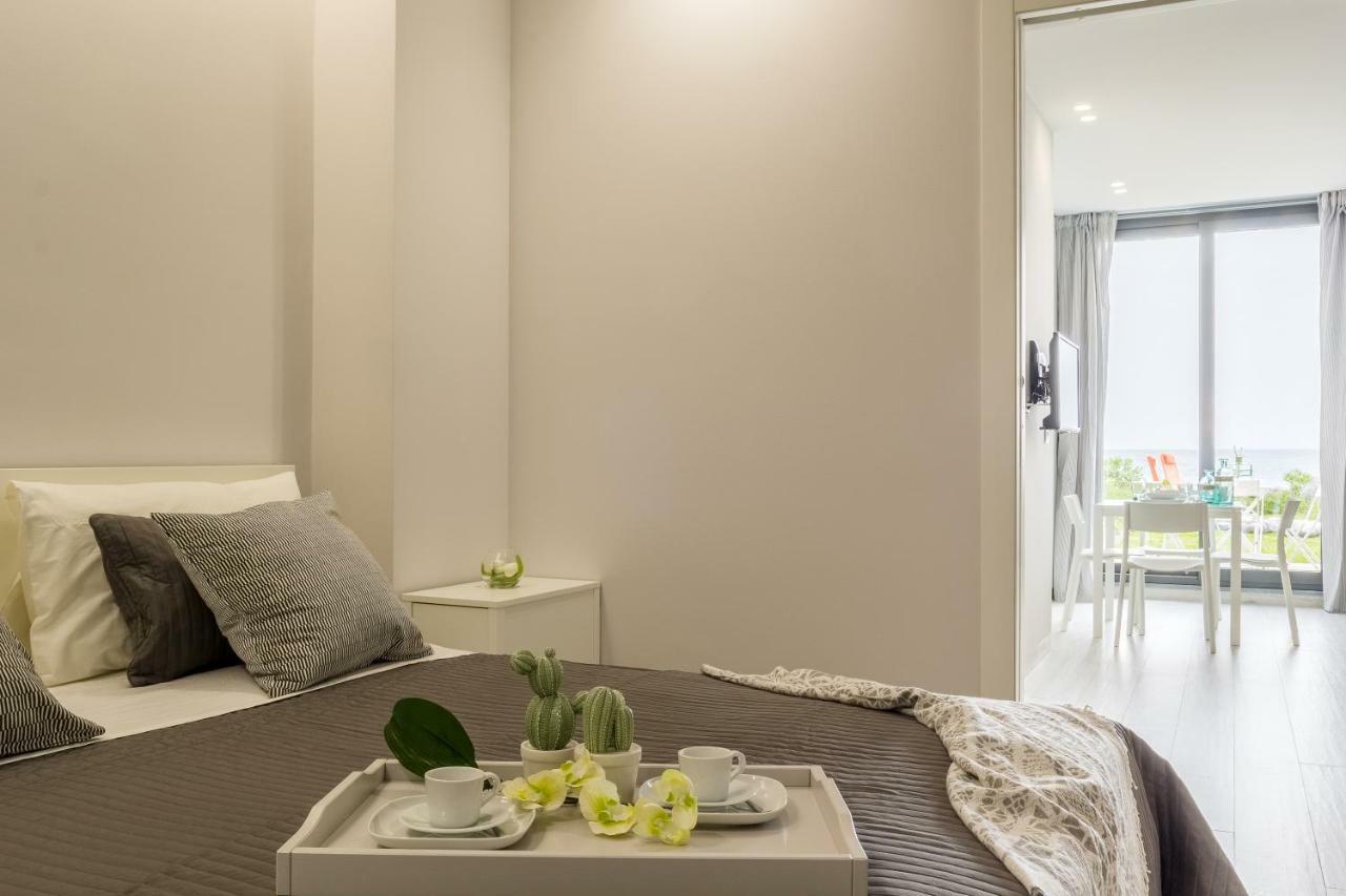 Les Suites - Apartments Riposto Εξωτερικό φωτογραφία